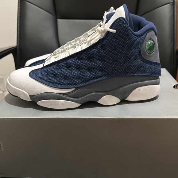 Jordan Retro 13 - Flint (2020)
USED - Picture 2 of 7